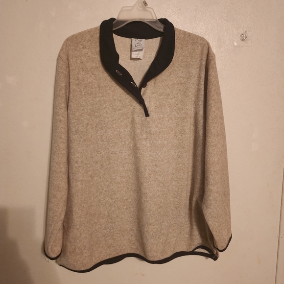 Cafe au Lait Canadian Pullover Size XL - Picture 1 of 9